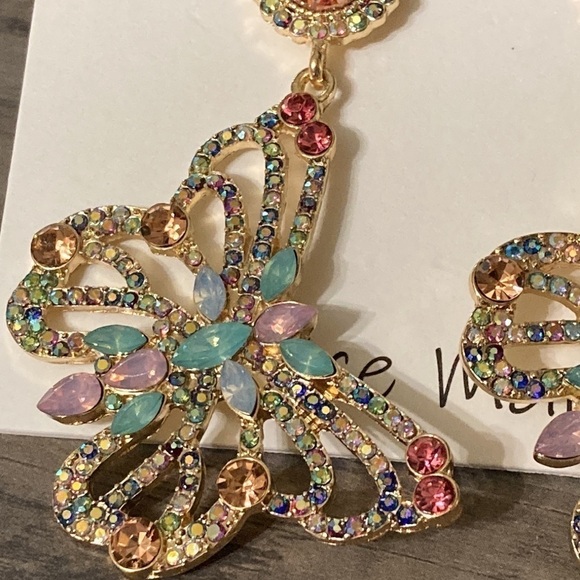 Spice Market BUTTERFLY FAUX GEMS/CRYSTALS DANGLE EARRINGS - Picture 2 of 9